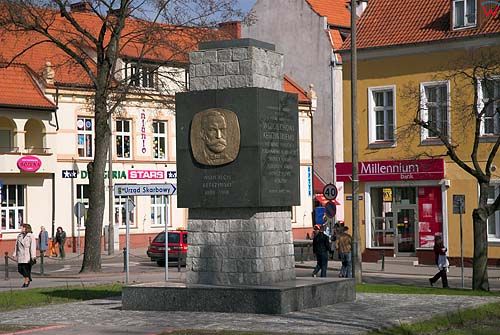 WW060051 Kętrzyn pomnik Wojciecha Kętrzynskiego europa polska warmińsko-mazurskie fot. Wojciech Wójcik